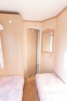 049721-1749.jpg