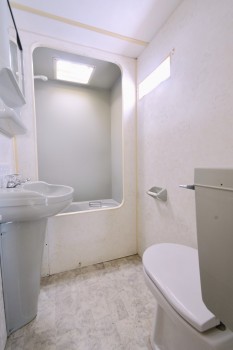 056232-2203.jpg