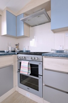 056704-2206.jpg