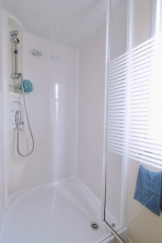 056725-2208.jpg